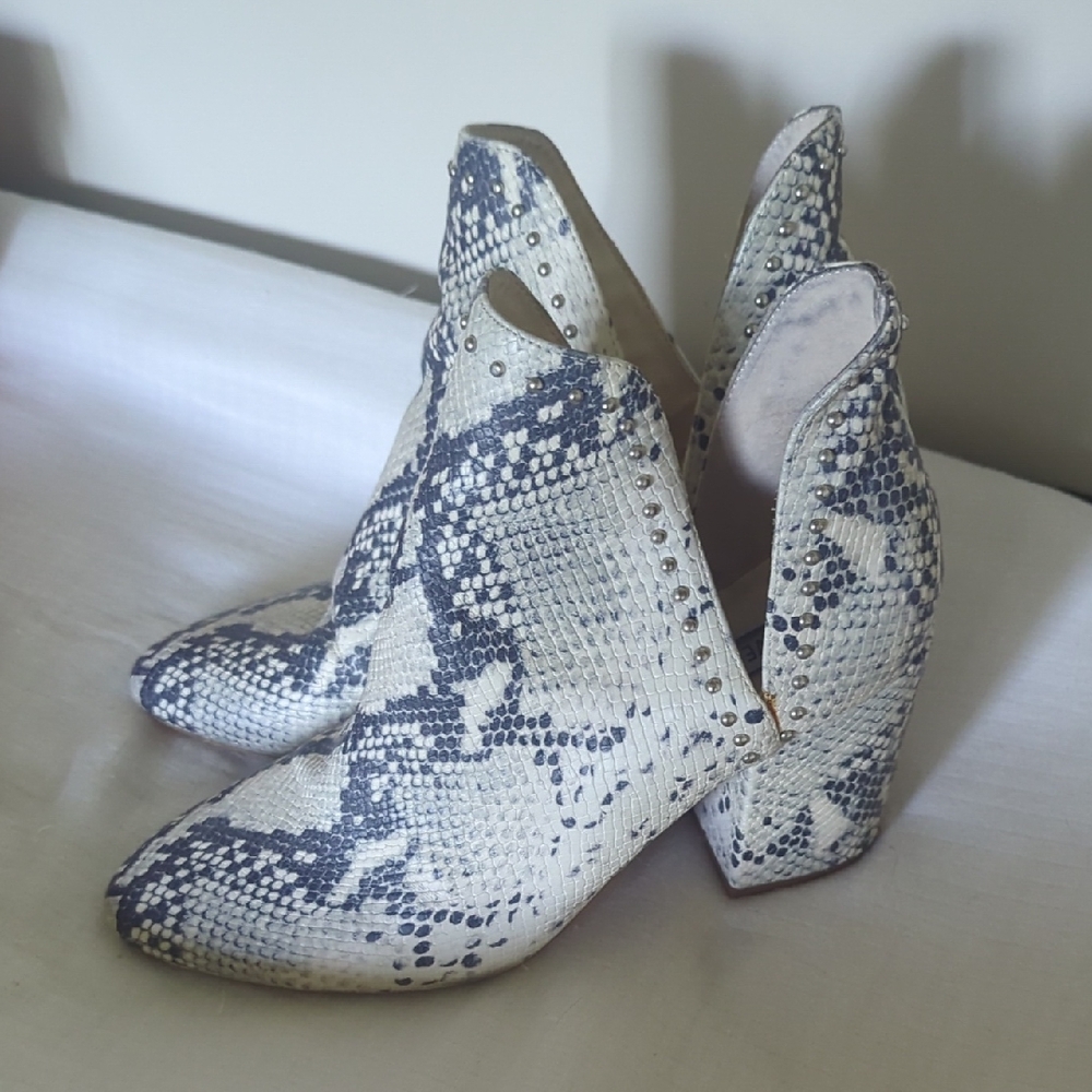 Steve Madden Blue and White Heeled Boots